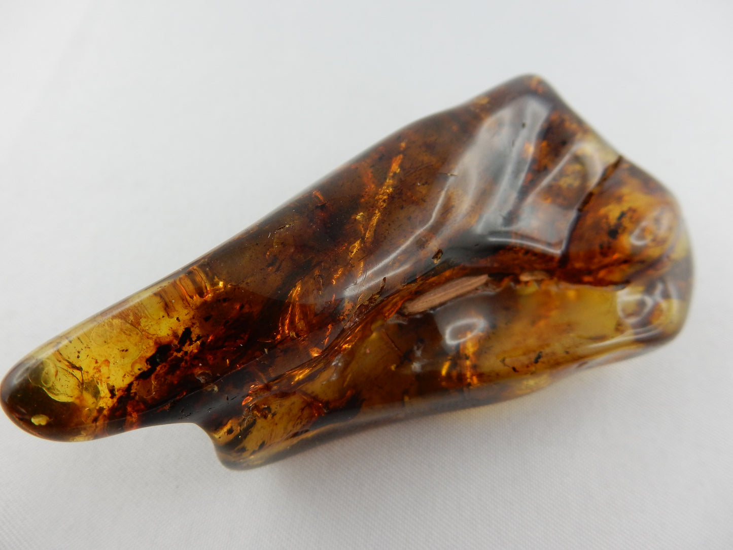 big natural Baltic Amber (40myo NOT kauri gum) - gorgeous gold/sparkly specimen