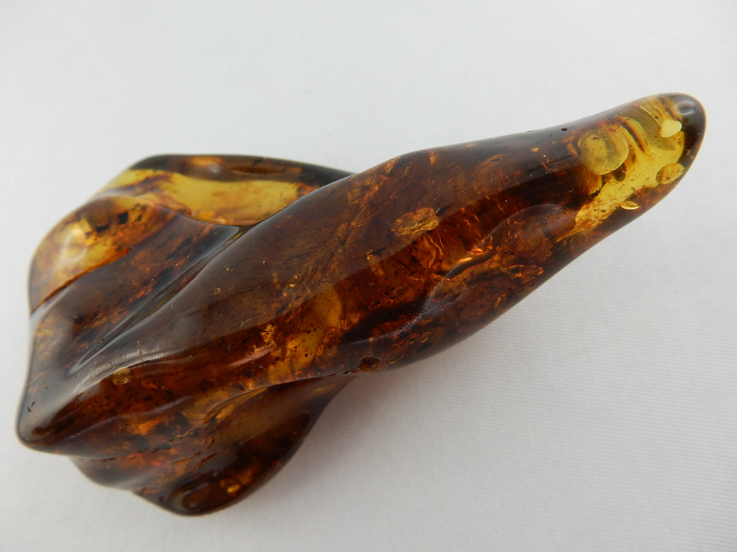Amber - gold Inclusions