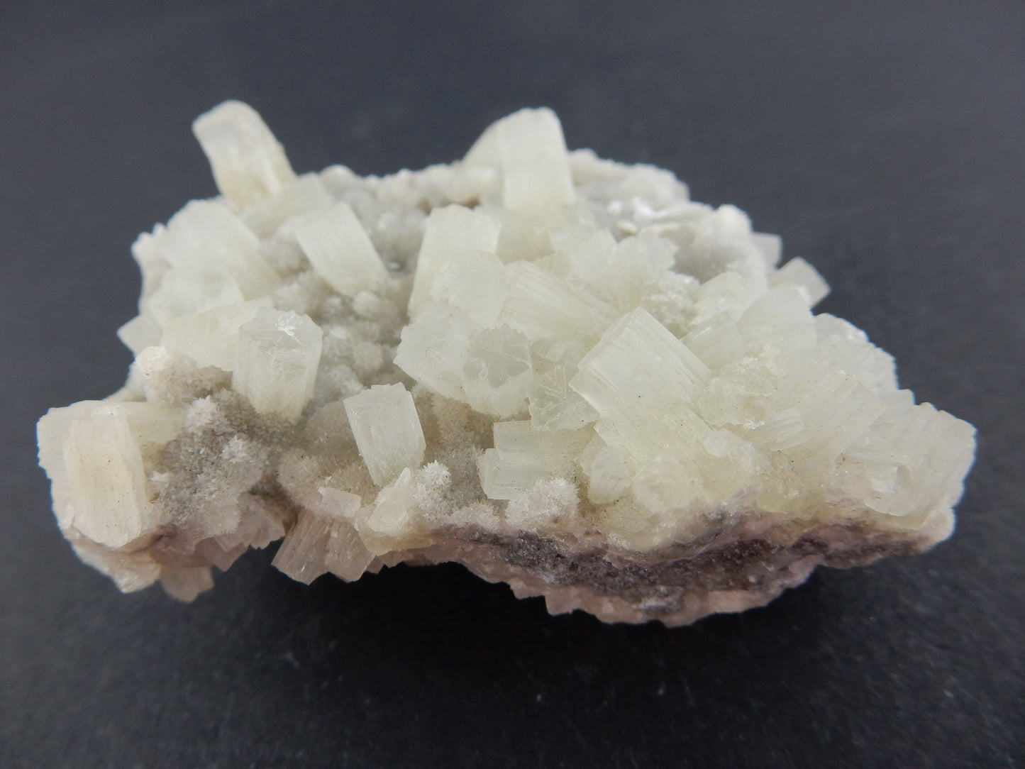 Calcite Columnar (UV orange)
