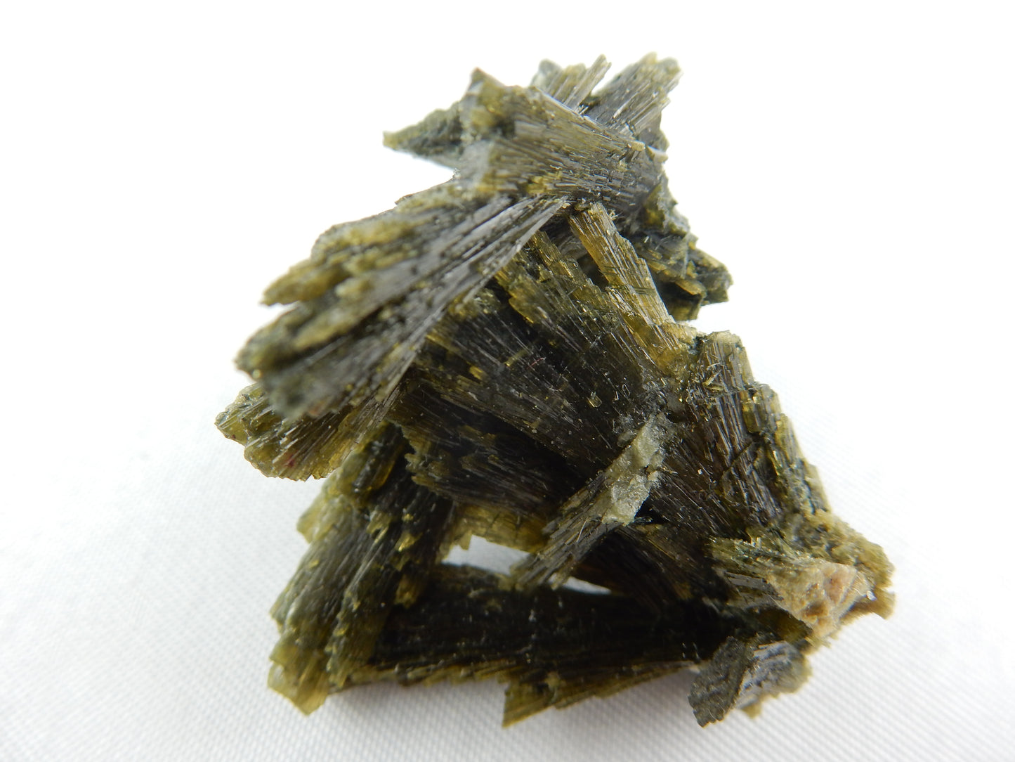 Epidote "Spray"