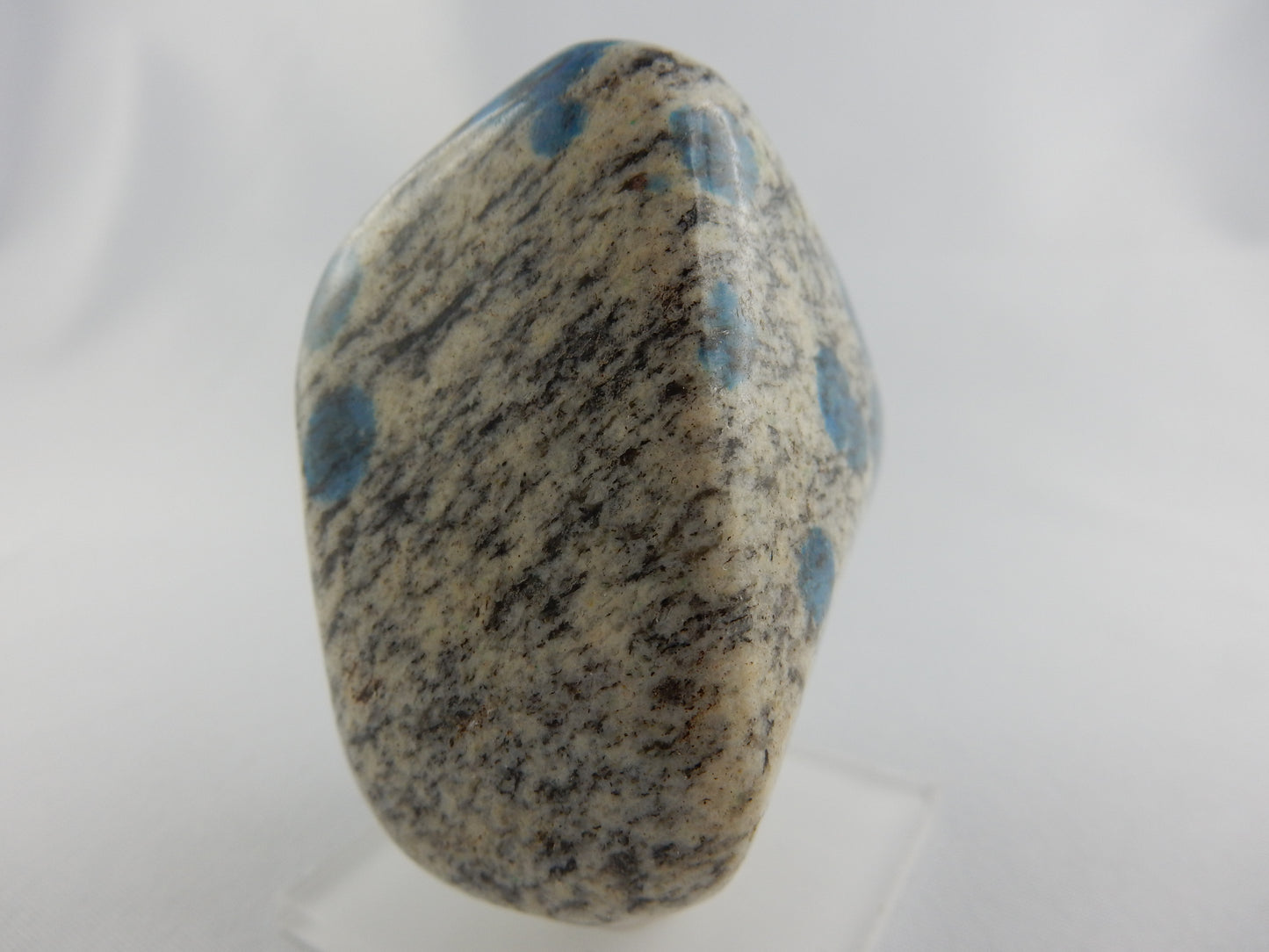K2 Stone polished - Azurite on Granite