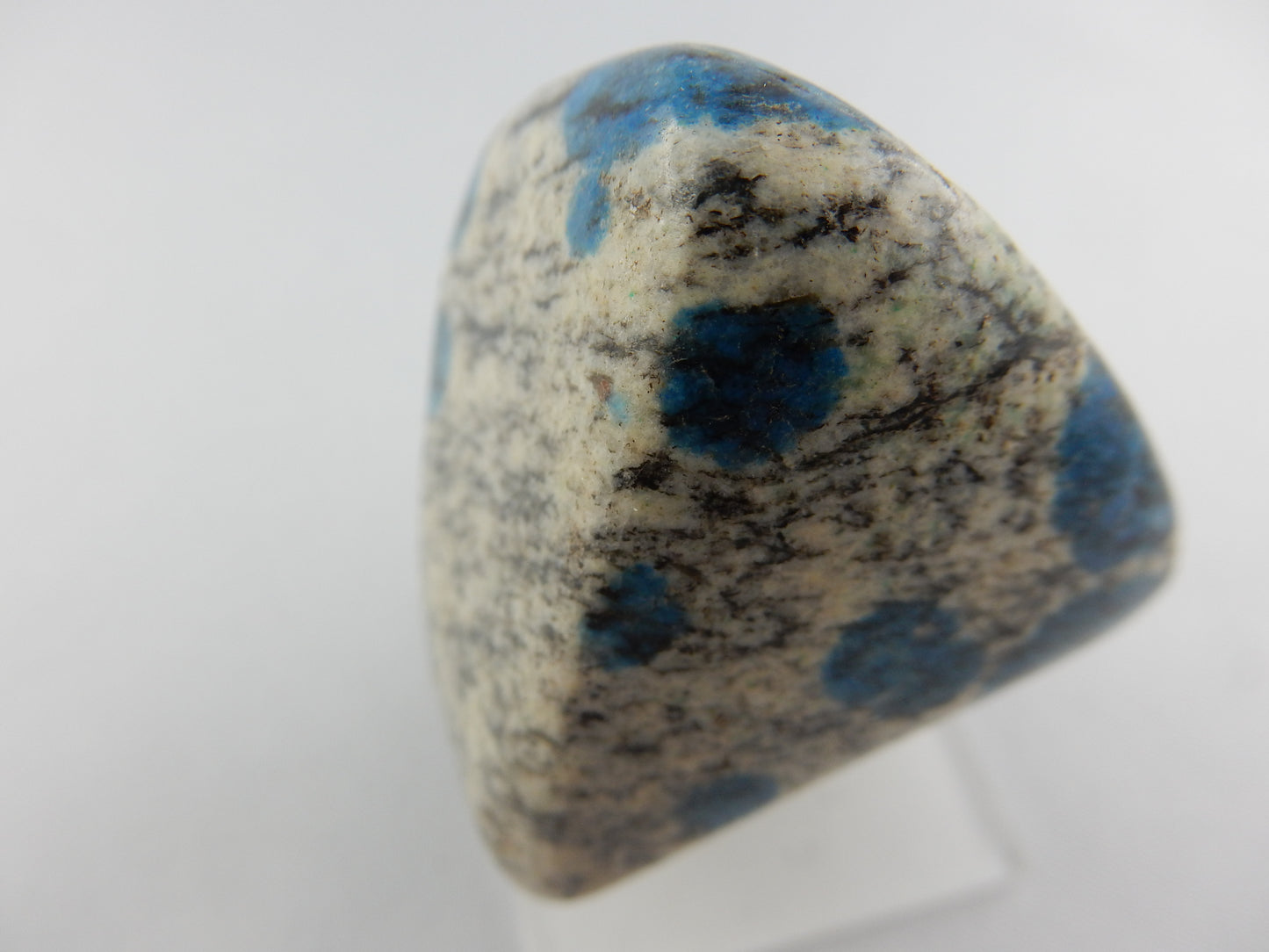 K2 Stone polished - Azurite on Granite