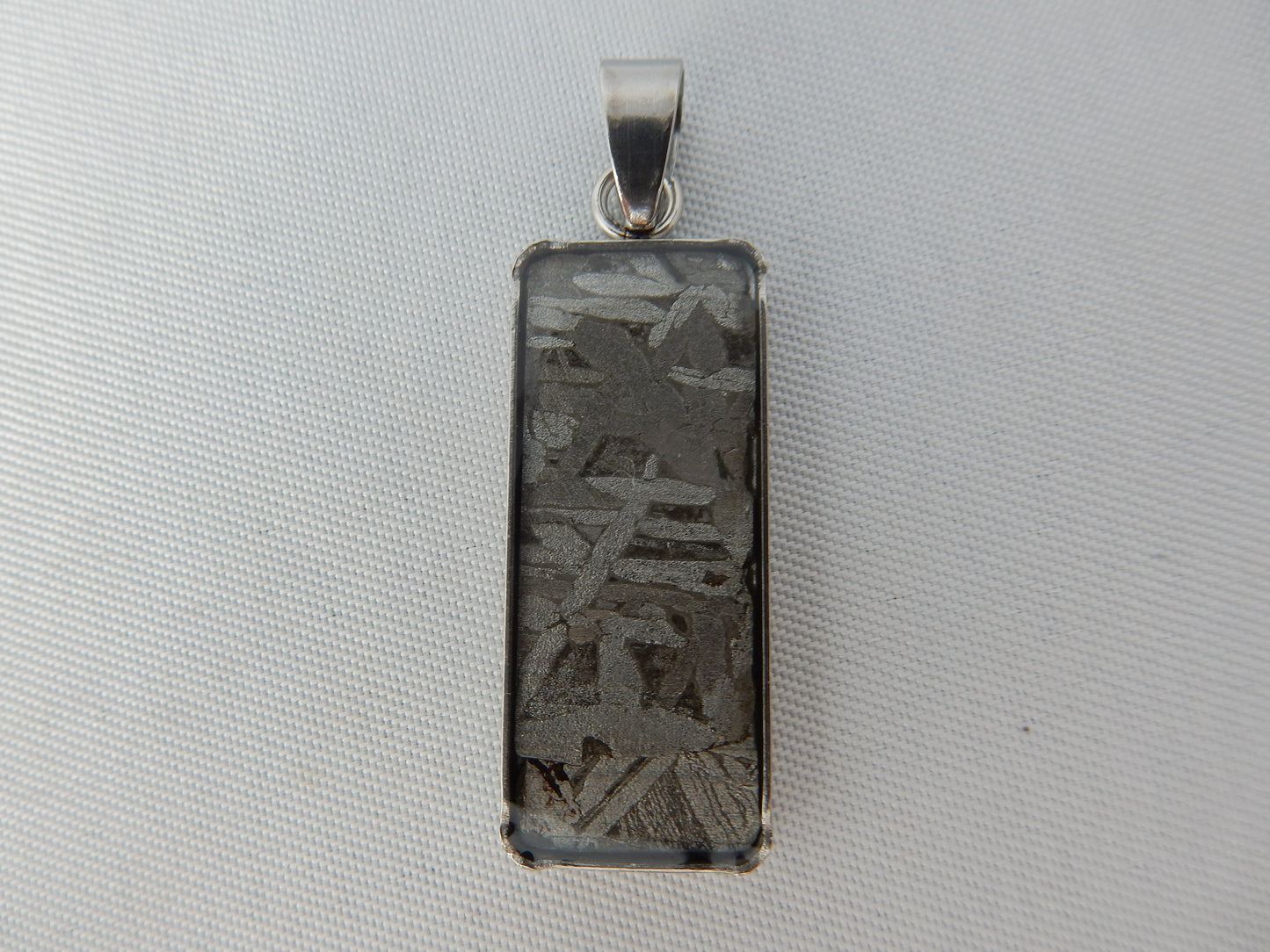 Aletai Meteorite, discovery 1898, wear a wandering spec rock, pendant