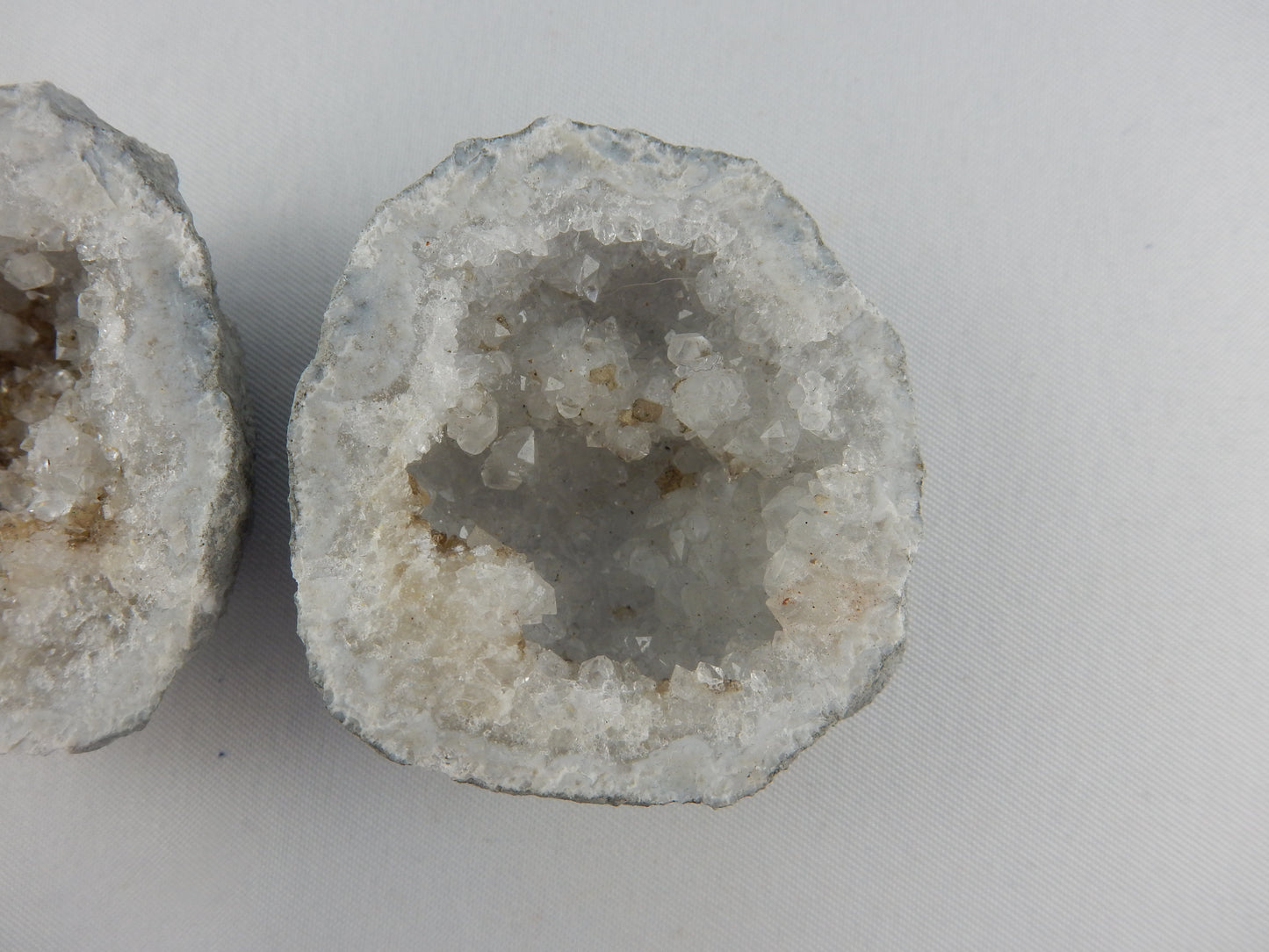 Quartz and Calcite/Baryte Geode