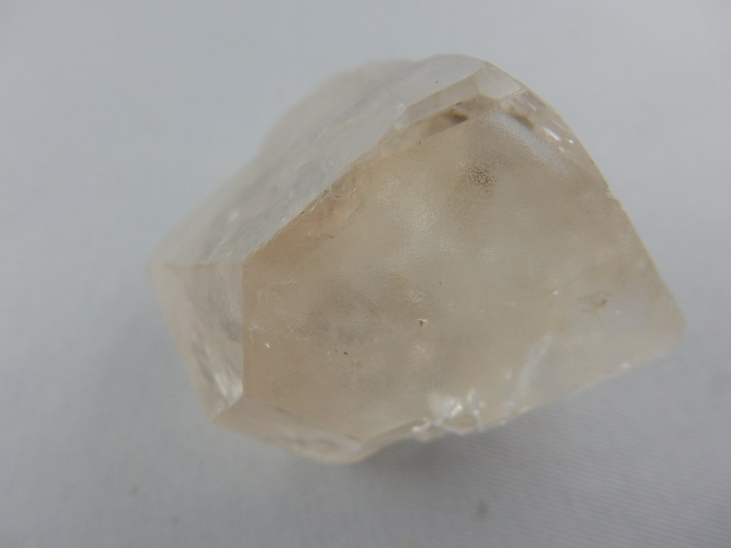 Topaz - Champagne Facet-grade