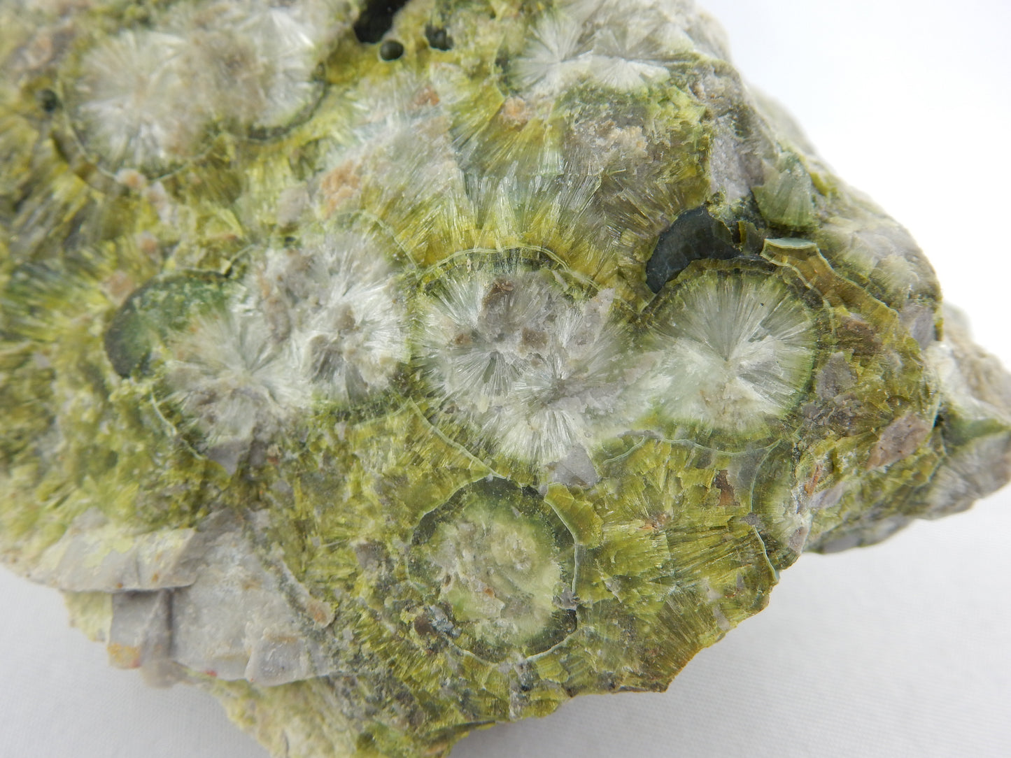 Wavellite