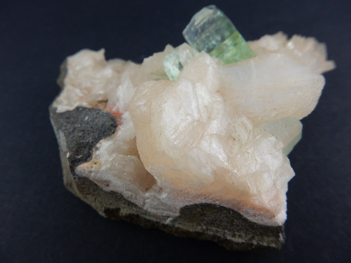 Apophyllite on Stilbite