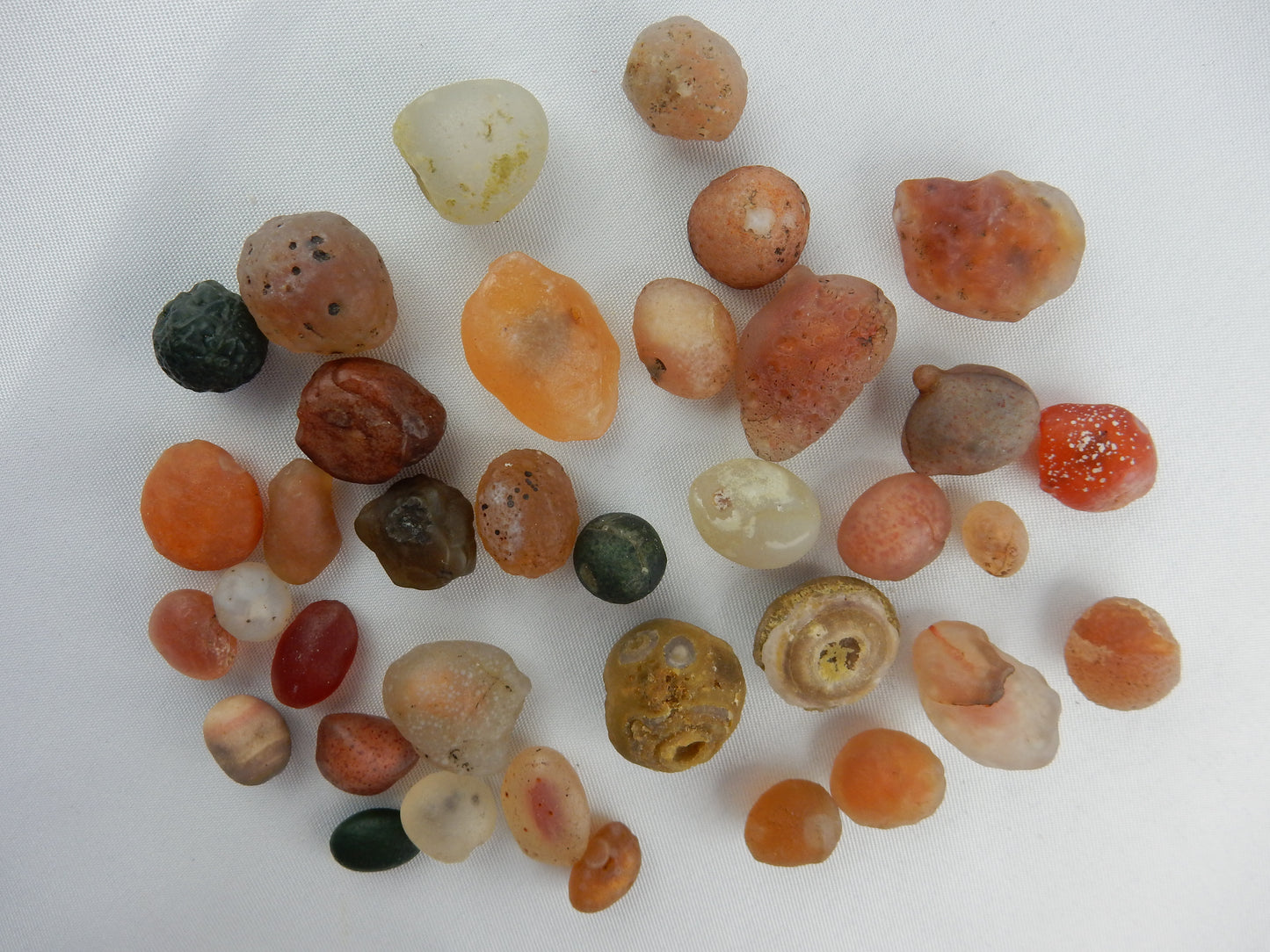 Gobi Agate Lot (25 pcs)