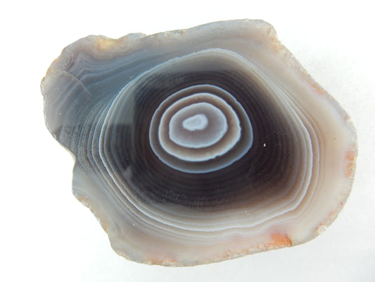 weird "Eye" of concentric bands of transparent rings - polished one side