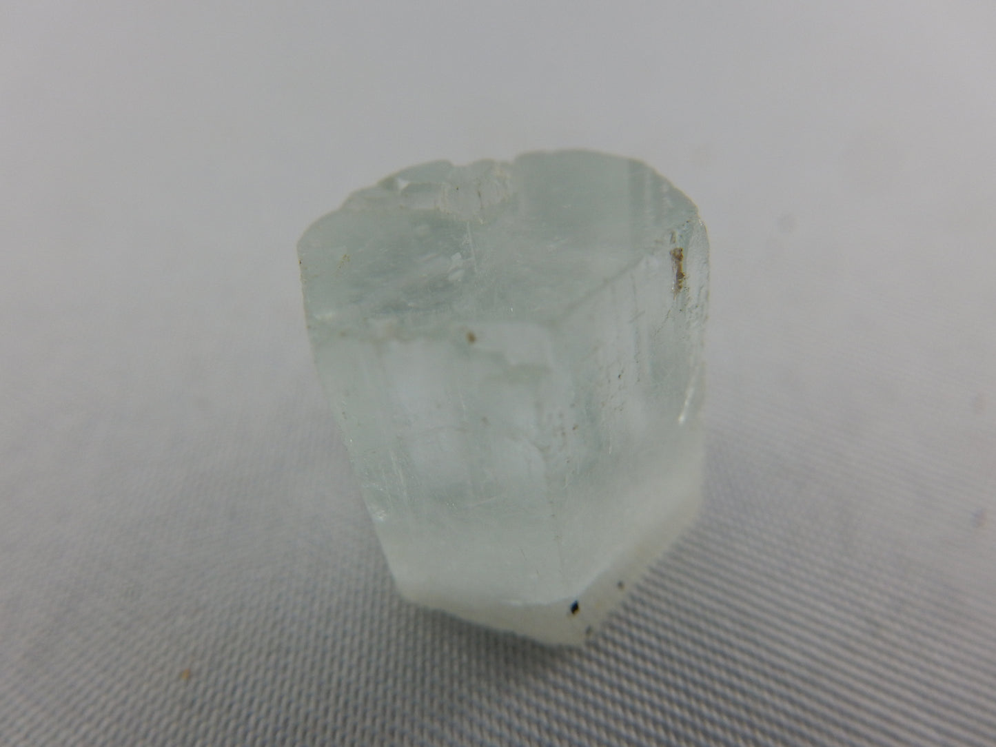 gemmy clear sky-blue, well-terminated Aquamarine crystal