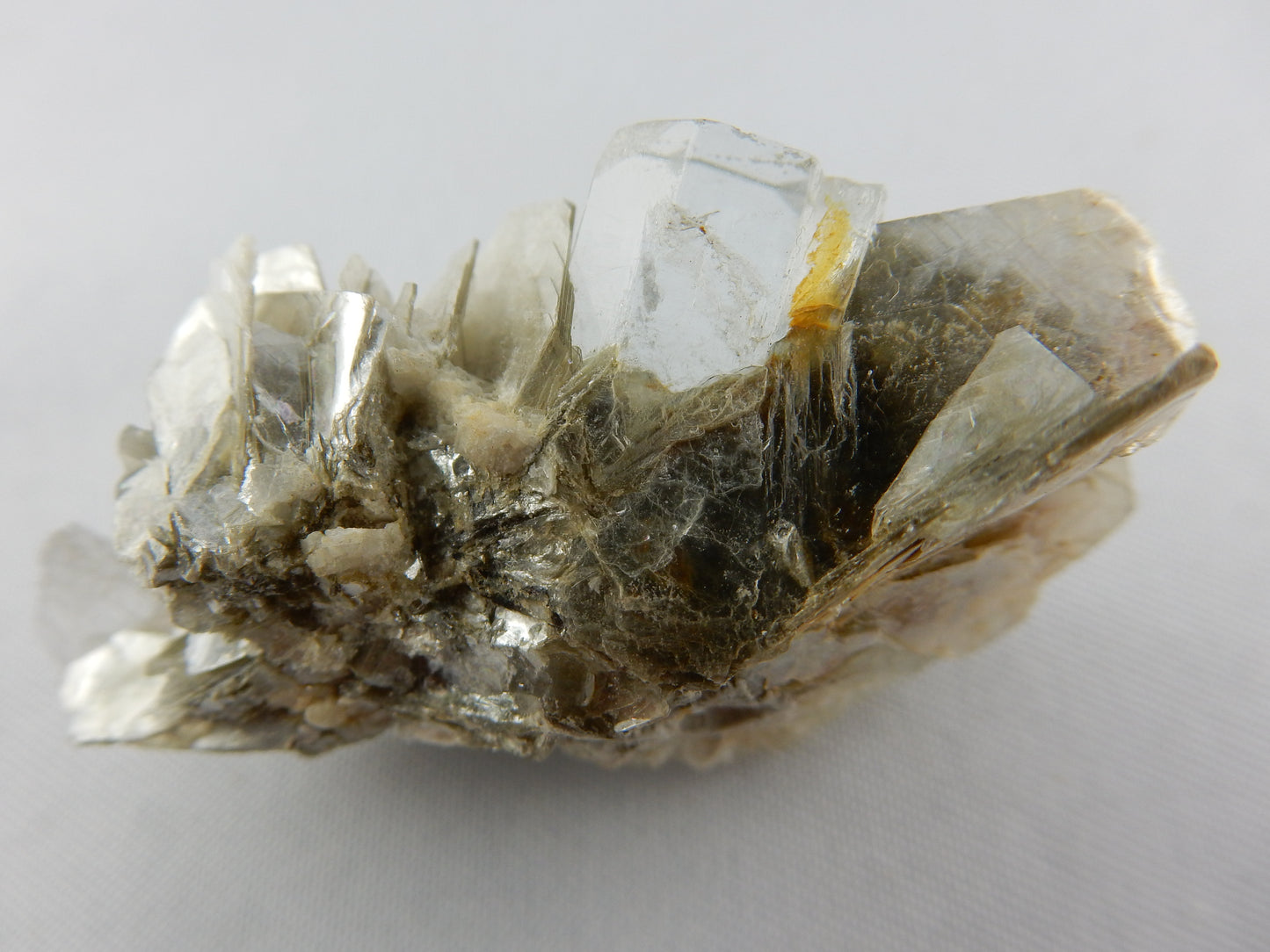 Aquamarine on Muscovite