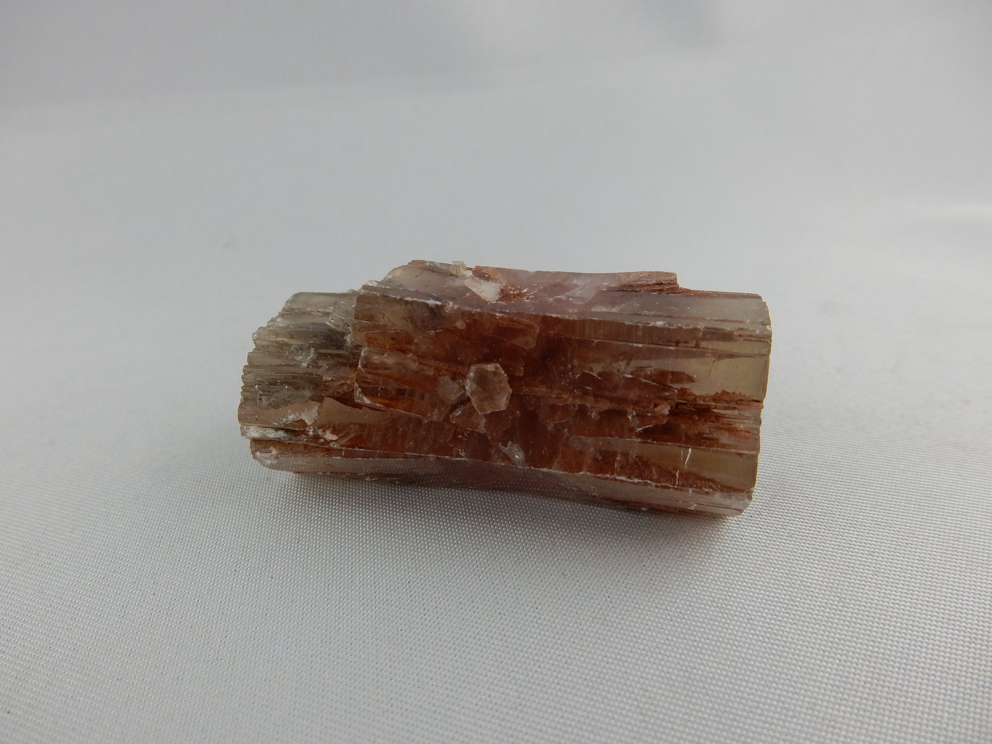 Classic desert-formed evaporite crystal of Aragonite