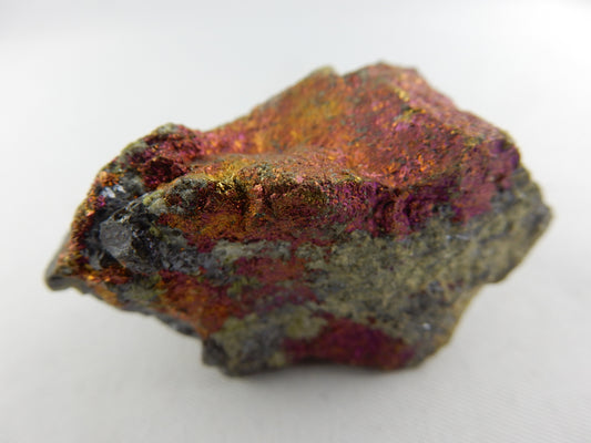amazingly colourful metallic sheen Bornite
