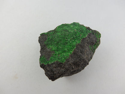 Garnet - Uvarovite Druse