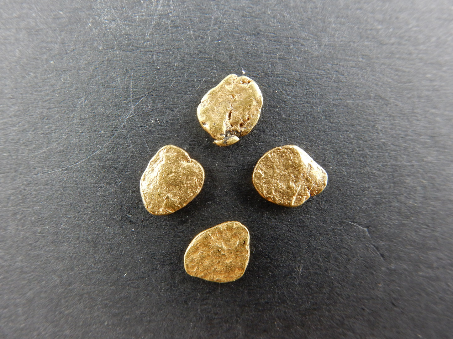 Gold - matching 4 Flakes
