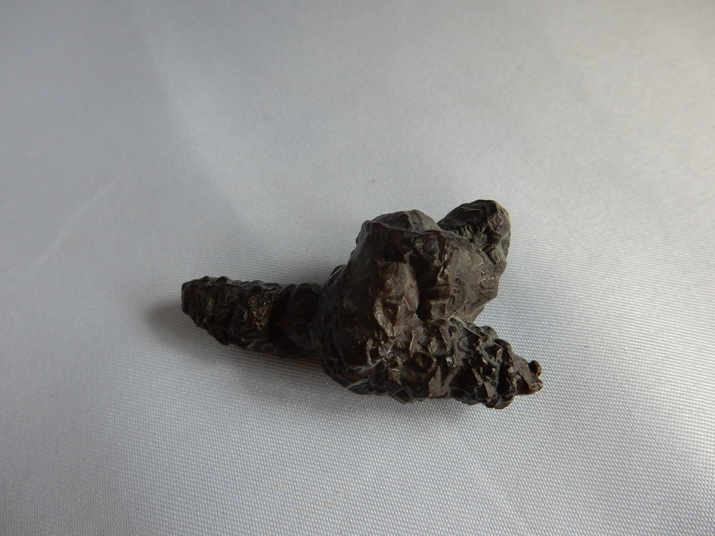 Cool pseudomorph of pyrite into goethite/hematite