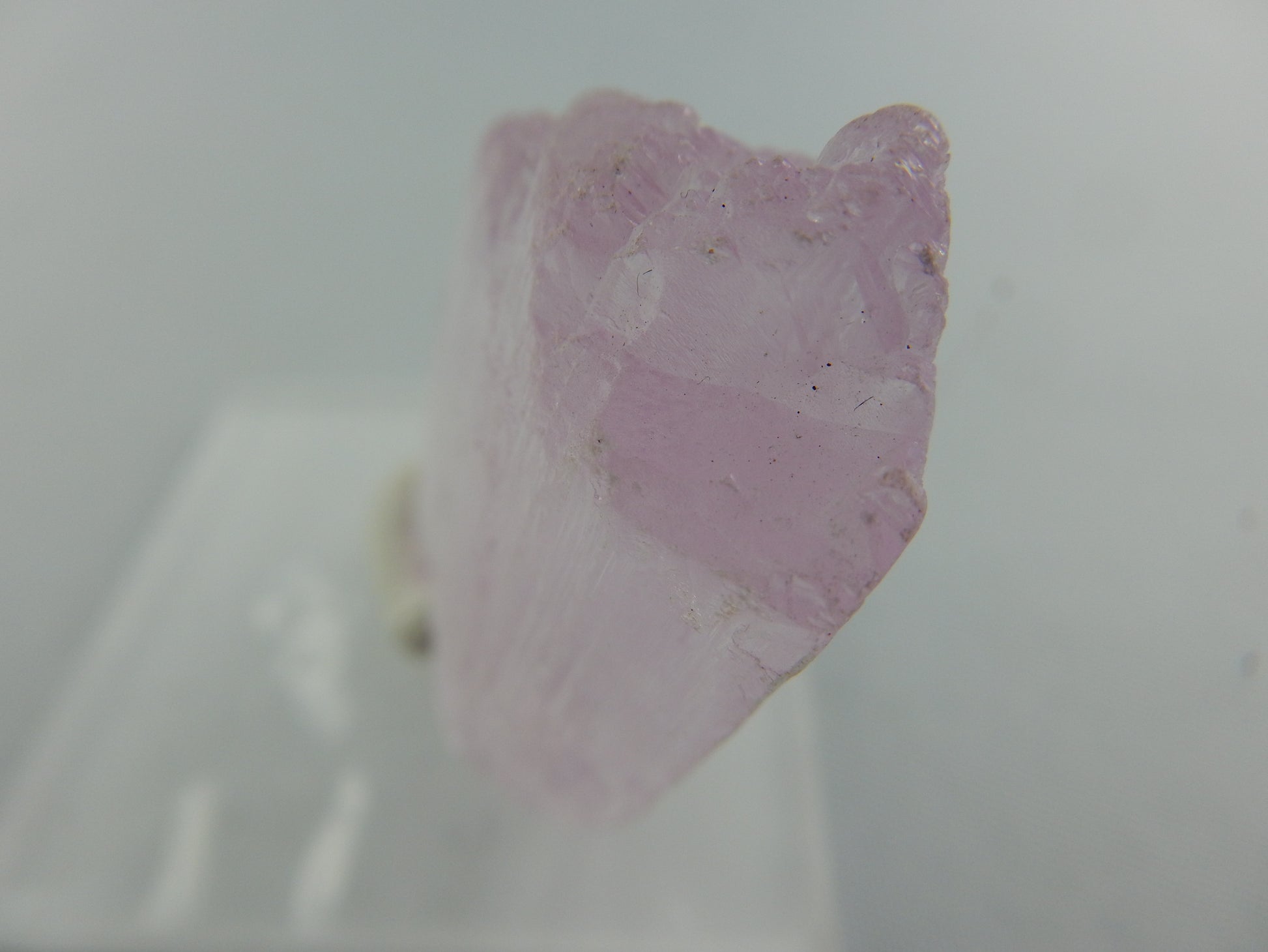 perfect gemmy hot pink Kunzite, double terminated, undamaged