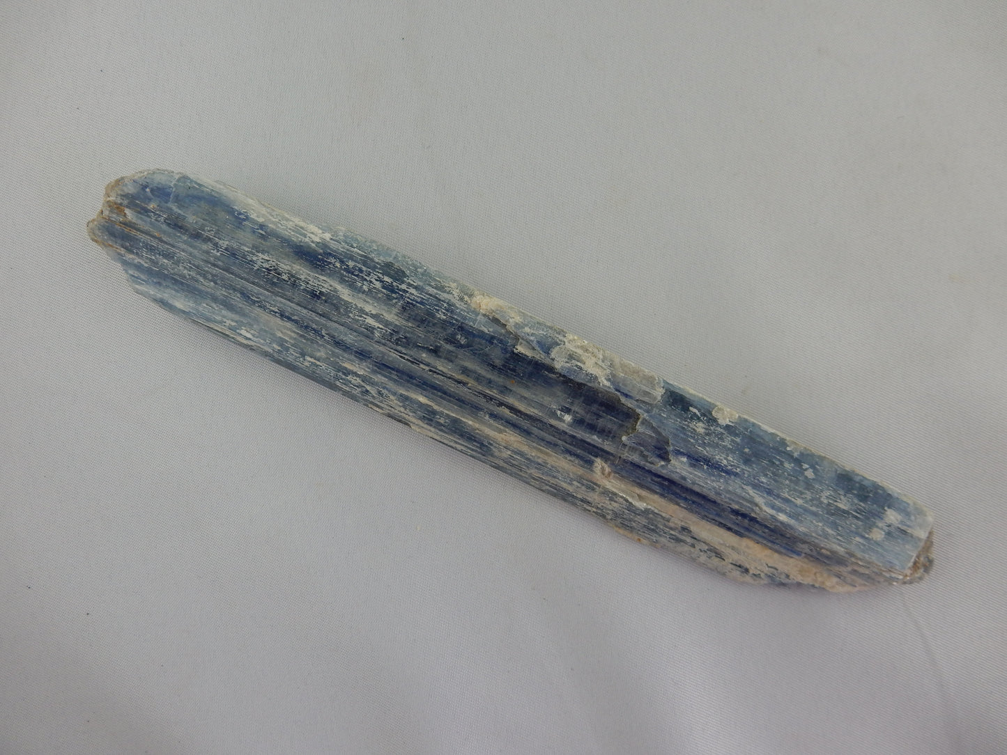 Kyanite - BIG Blade
