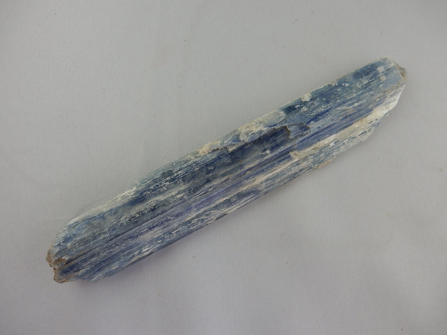 Kyanite - BIG Blade