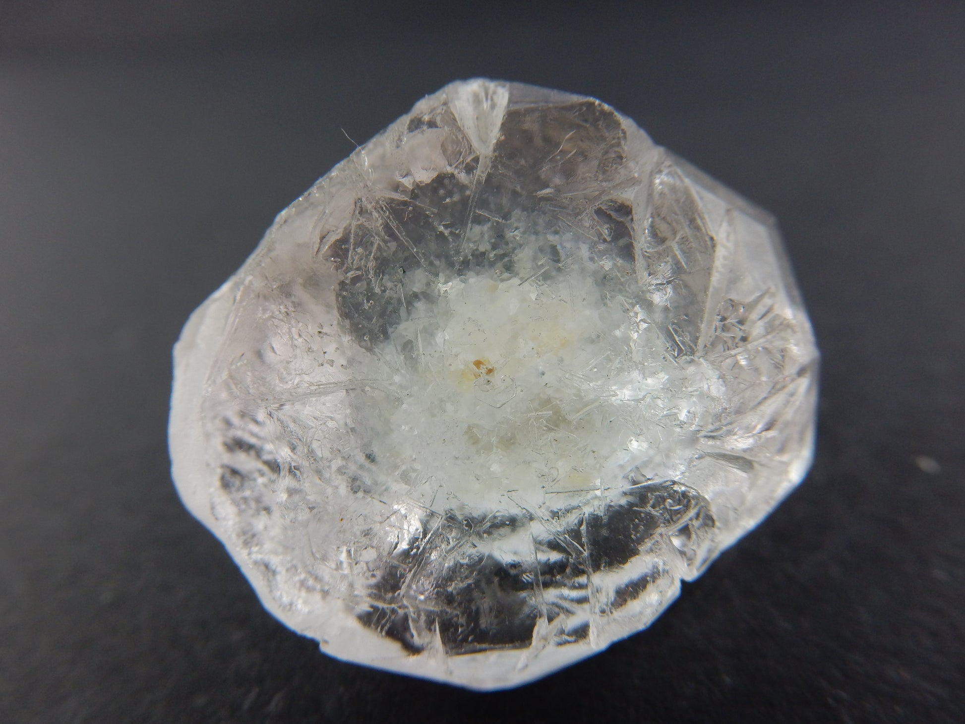 beautiful gemmy water-clear light pink beryl (morganite) with aquamaine centre - multiple terminations