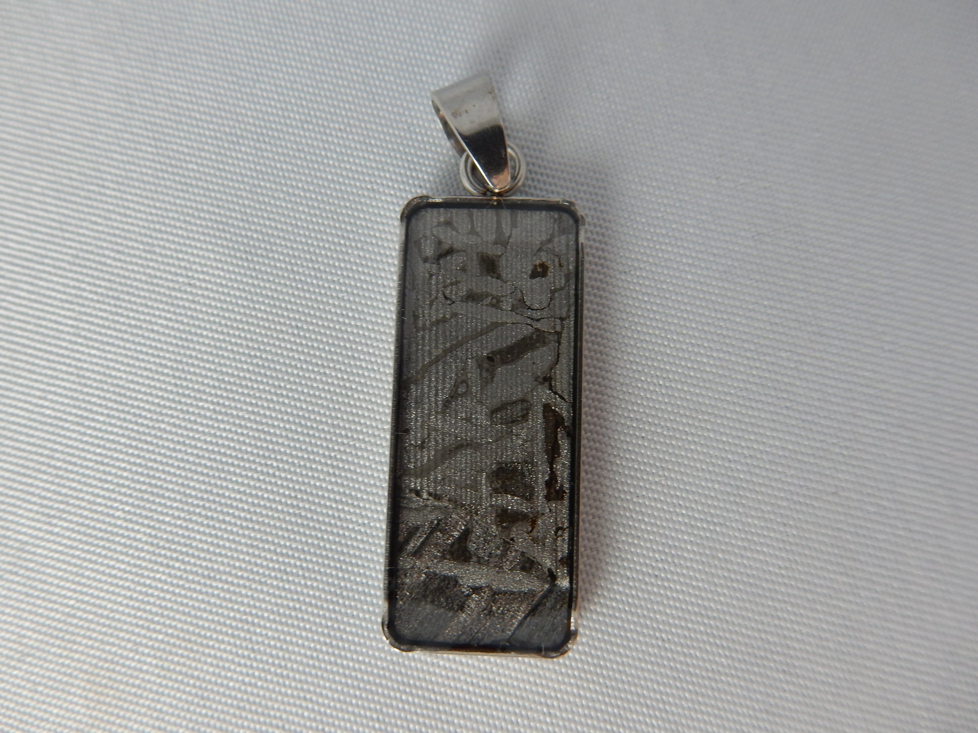Aletai Meteorite, discovery 1898, wear a wandering spec rock, pendant