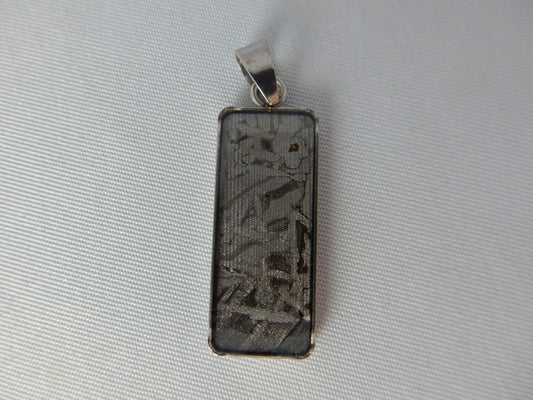 Aletai Meteorite, discovery 1898, wear a wandering spec rock, pendant