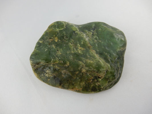 Full natural stream-worn boulder specimen (or polishing raw) of NZ "Kawakawa" - an honored gift of nature and Maori culture NZ
