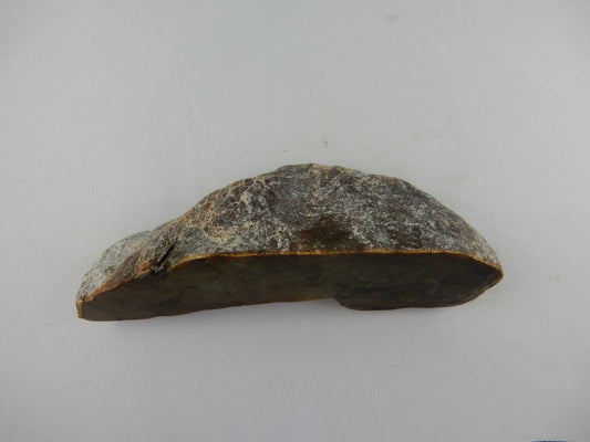 Excellent RARE specimen of "Totoweka" - with reddish/brown streaks - absolute gift of Nature and the Maori culture!