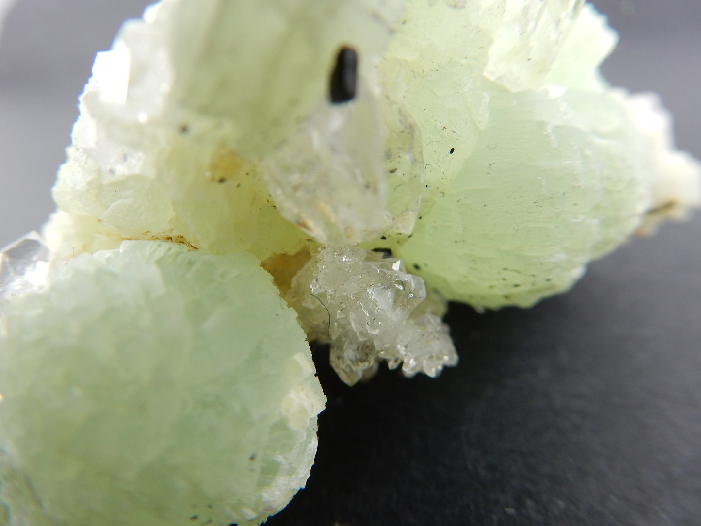 Prehnite with Babingtonite