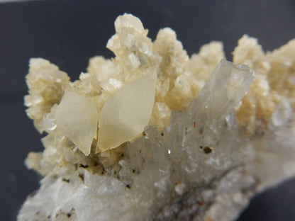 Quartz with Ankerite (and Calcite)