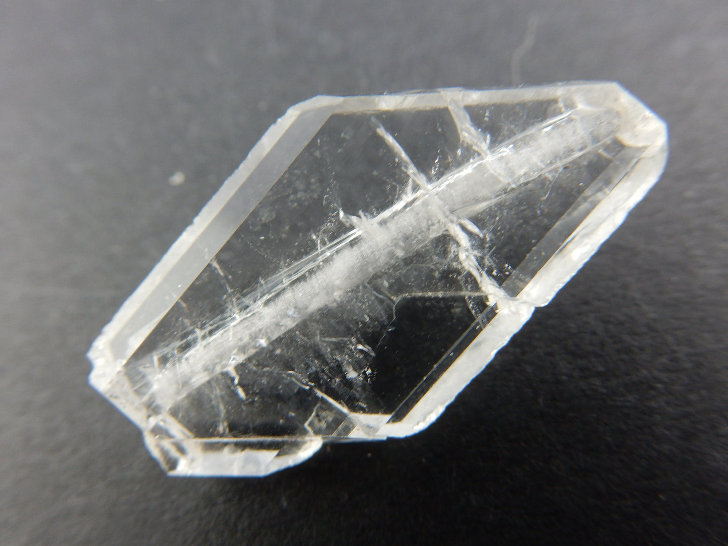 twin "diamond-shaped" gemmy faden quartz crystal