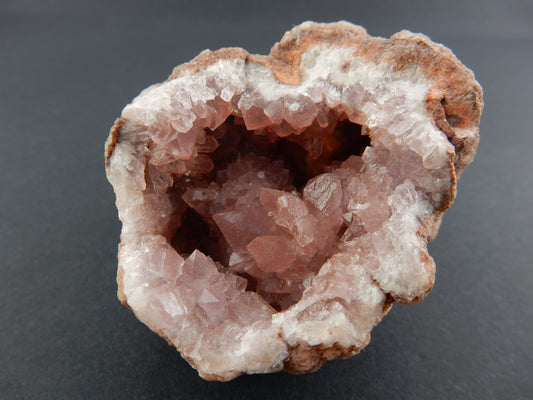 beautiful "pink amethyst" complete gemmy geode