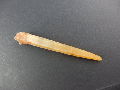Tangerine Quartz "Spear"