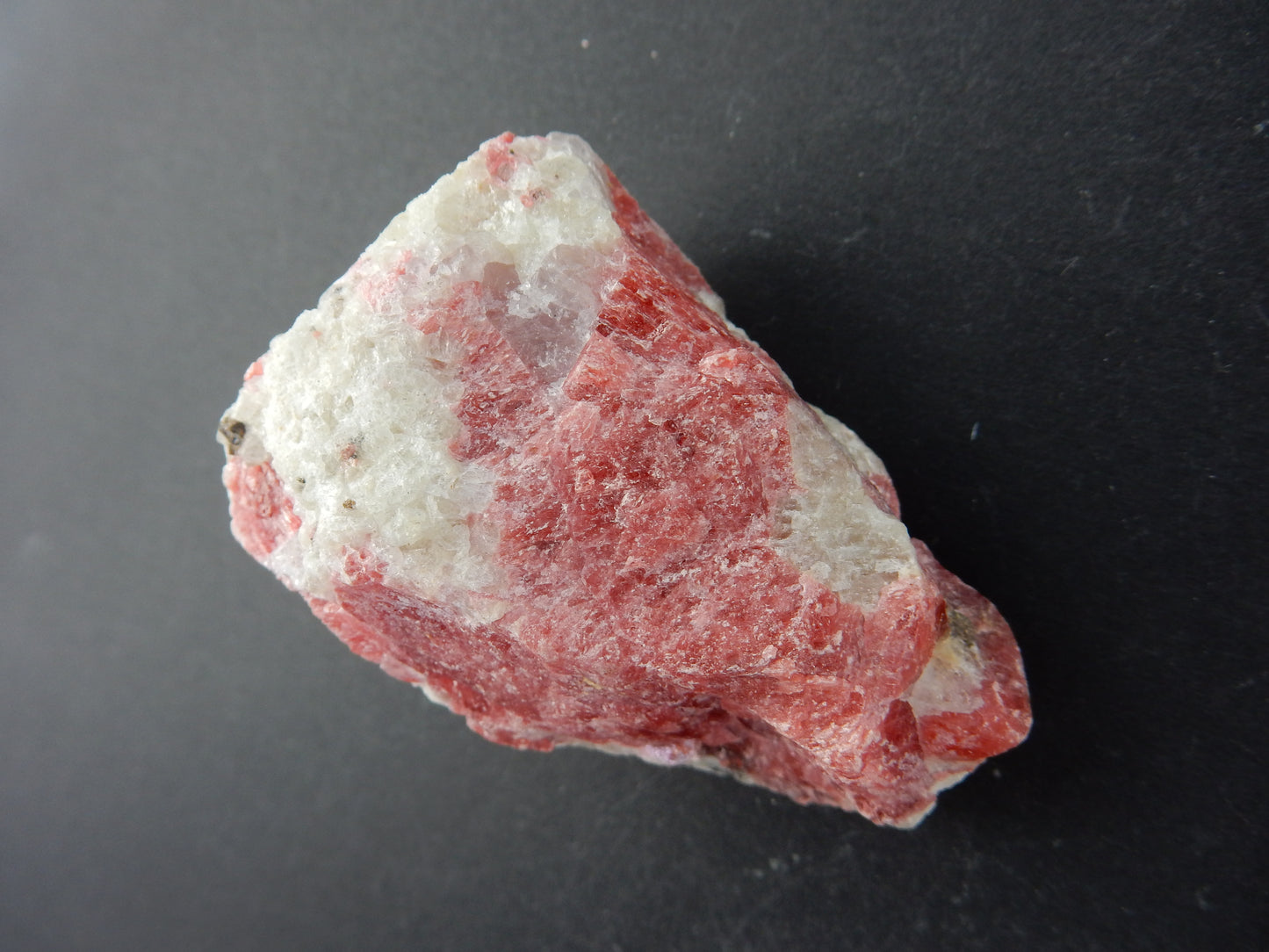 RED crystal in WHITE matrix - great contrast as a specimen!