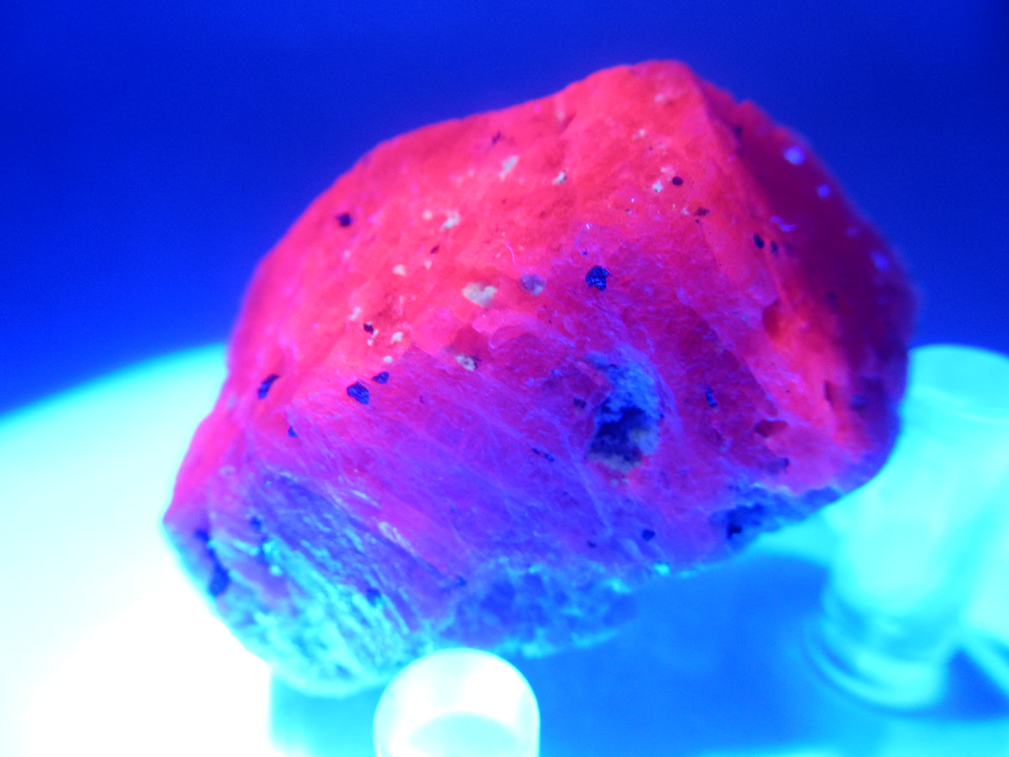 Ruby Crystal - big with intense UV