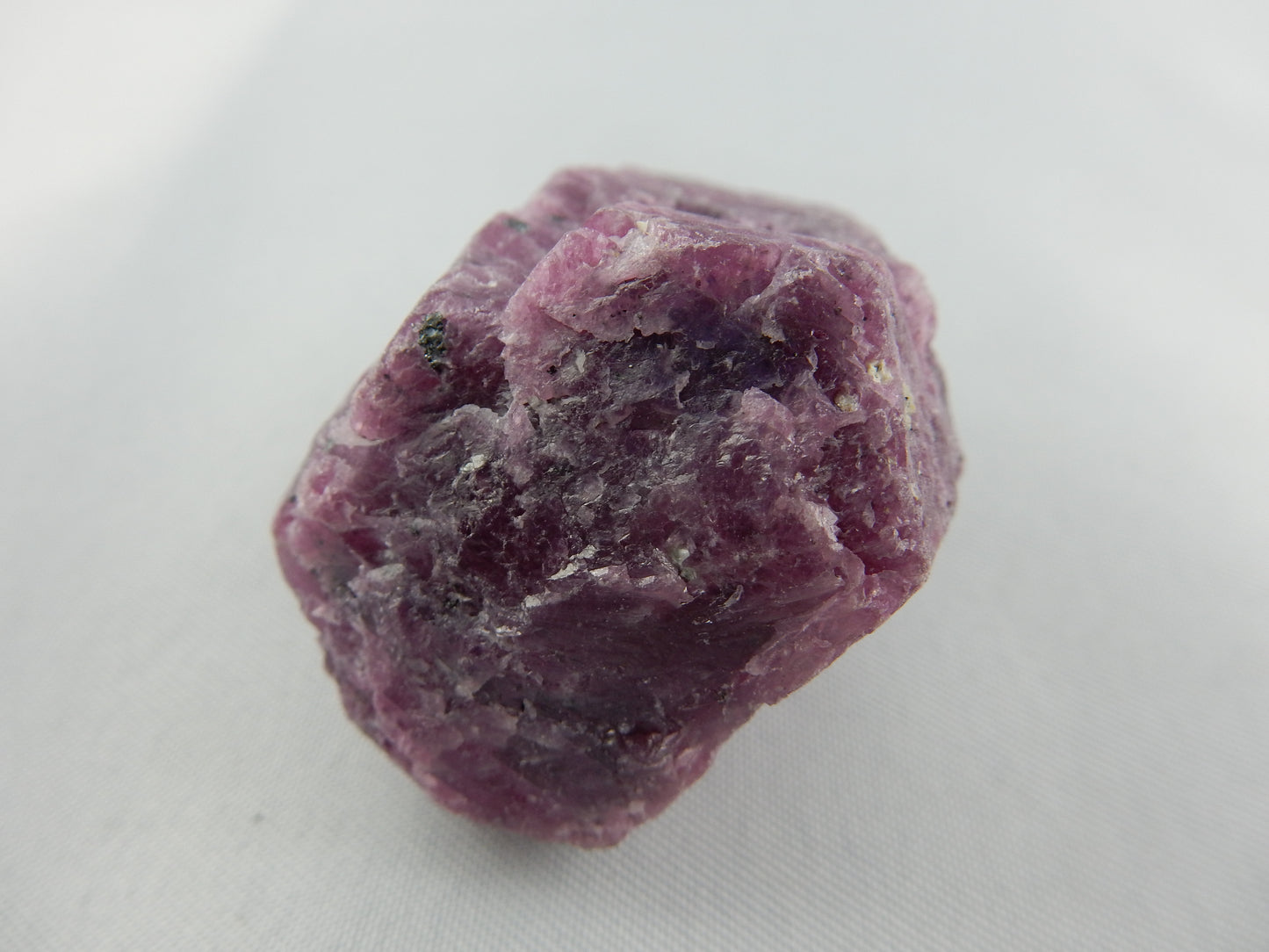 Ruby Crystal - big with intense UV