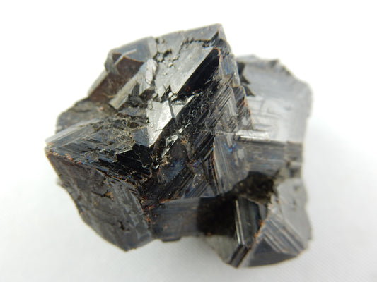 single crystal multiple shiny terminations of black-red Sphalerite