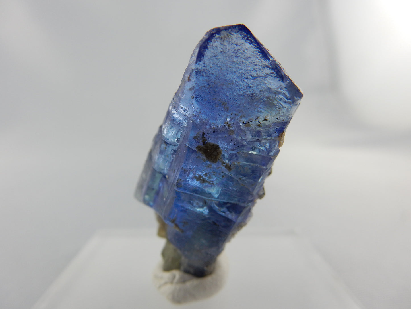 Tanzanite- single gemmy Crystal