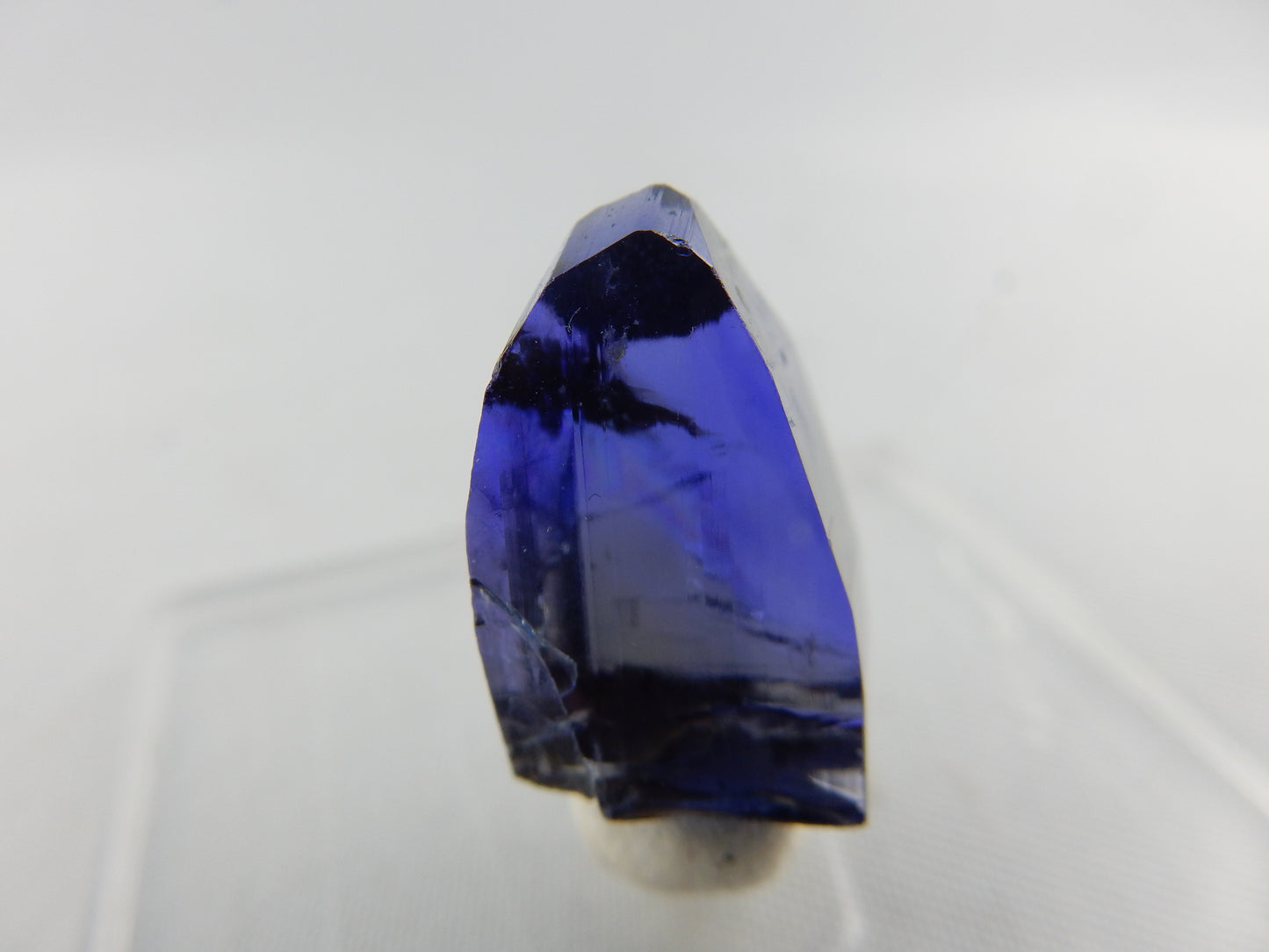 undamaged and unheated pleochroic blue-green-brown clean and clear terminated "stubby-type" single point Tanzanite