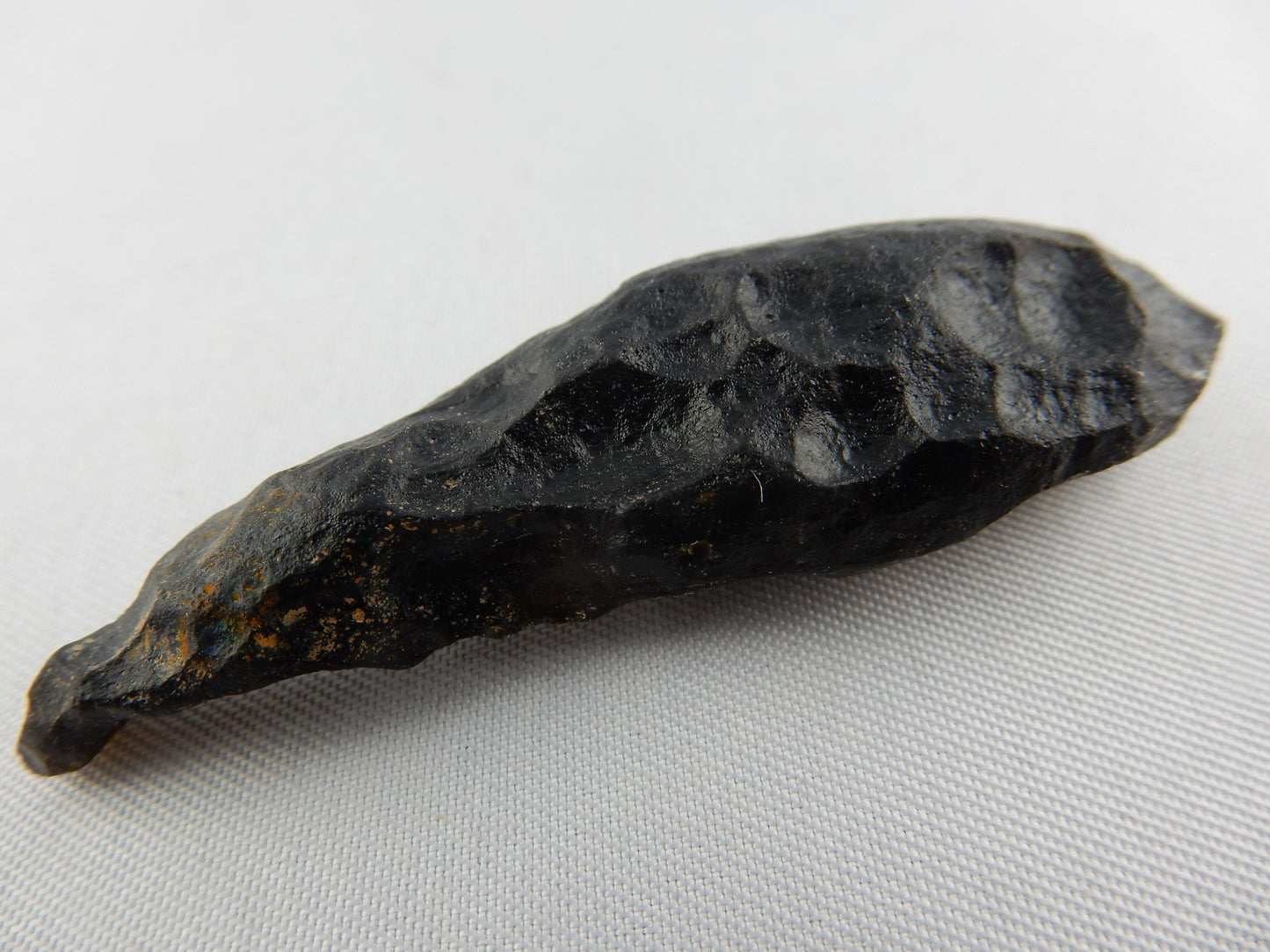 "Indochine" classic tektite from huge strewn-field Thailand-Asia - classic "aero-drop" beaming back to earth