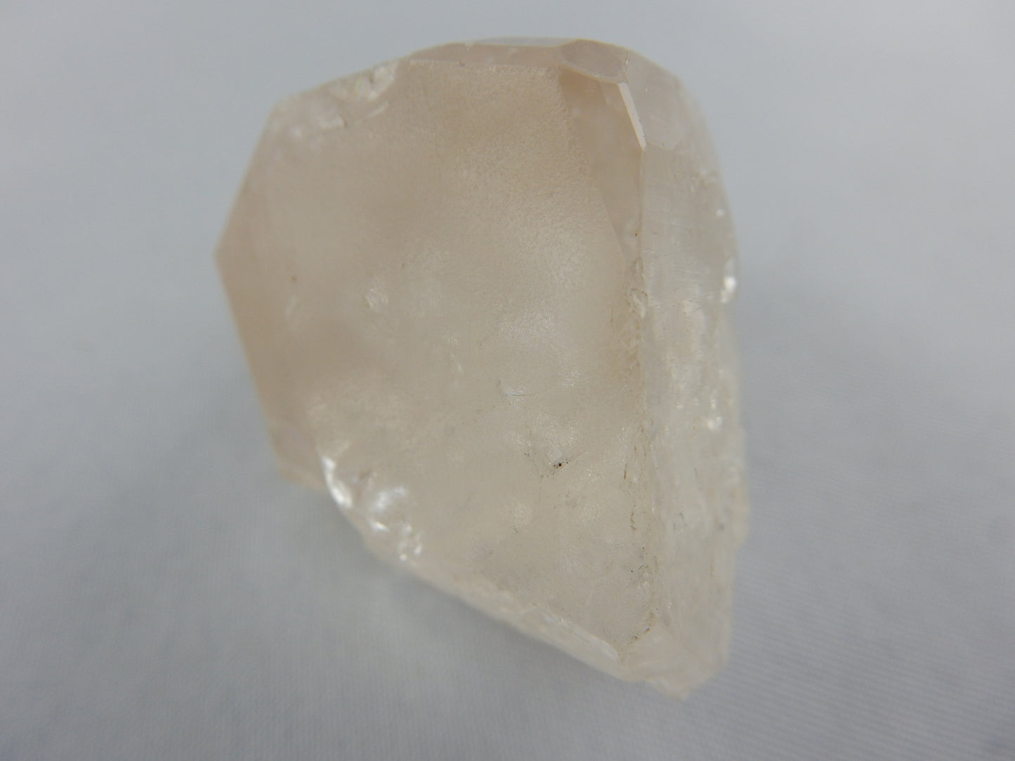 Topaz - Champagne Facet-grade