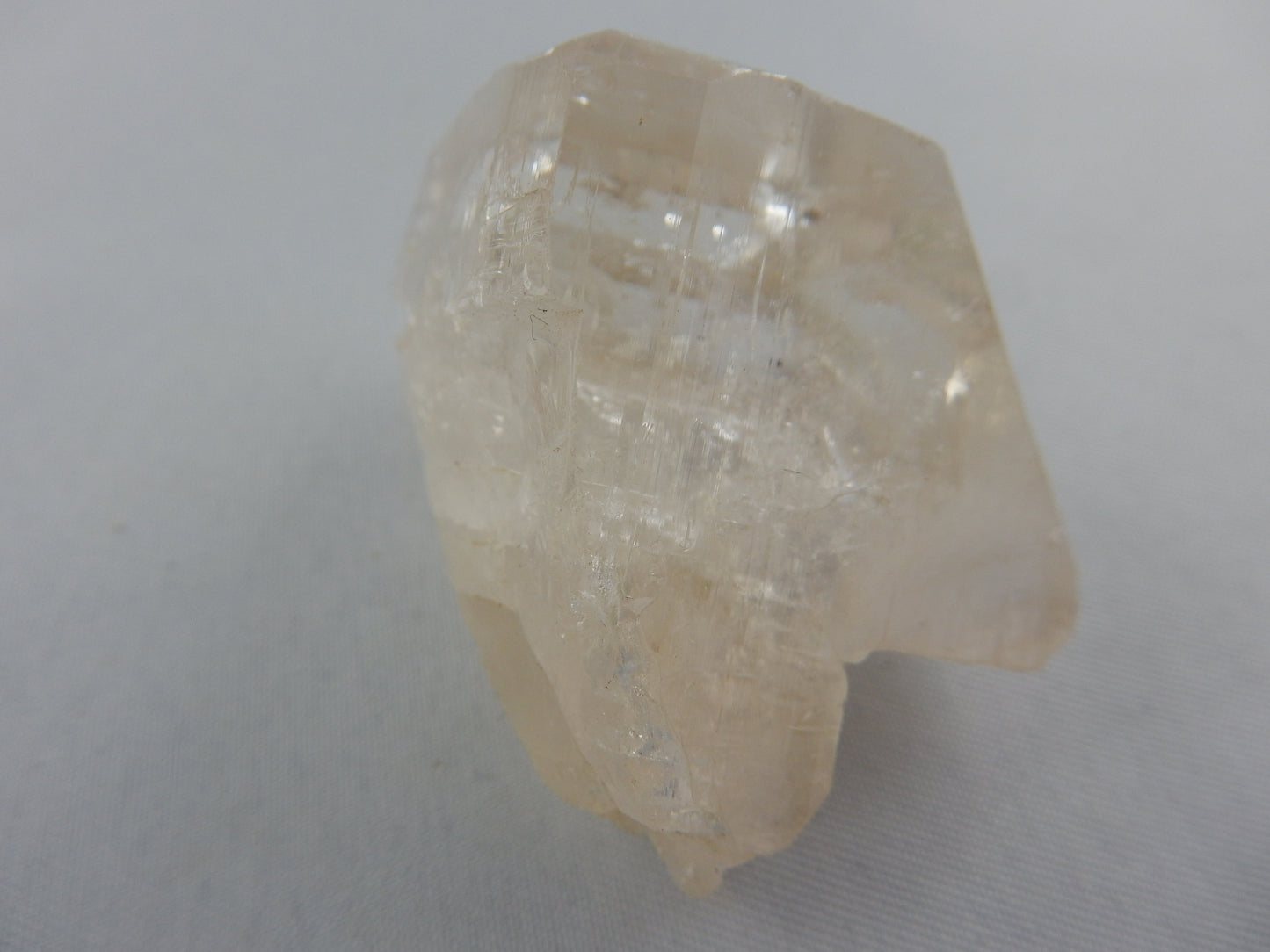 Topaz - Champagne Facet-grade