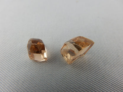 super clear-gemmy classic champagne colour undamaged terminated Topaz points