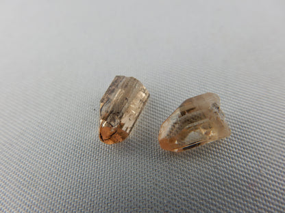 Topaz Gem Points - Lot (2 pcs)