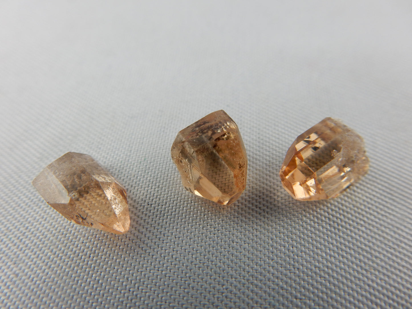 Topaz Gem Points - Lot (3 pcs)