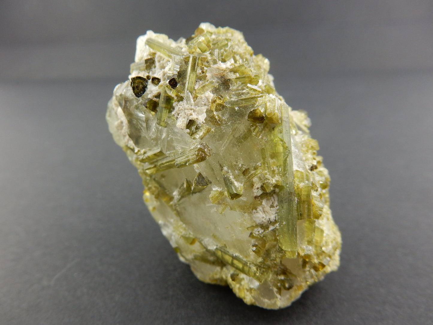 Tourmaline - green Clusters on Quartz