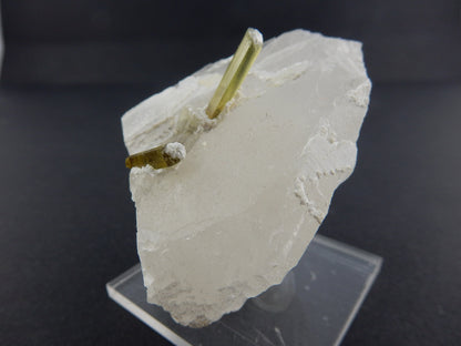 Tourmaline - green "Swords in Stone"