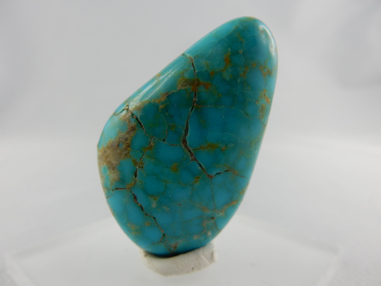 Turquoise - Blue Diamond Mine USA