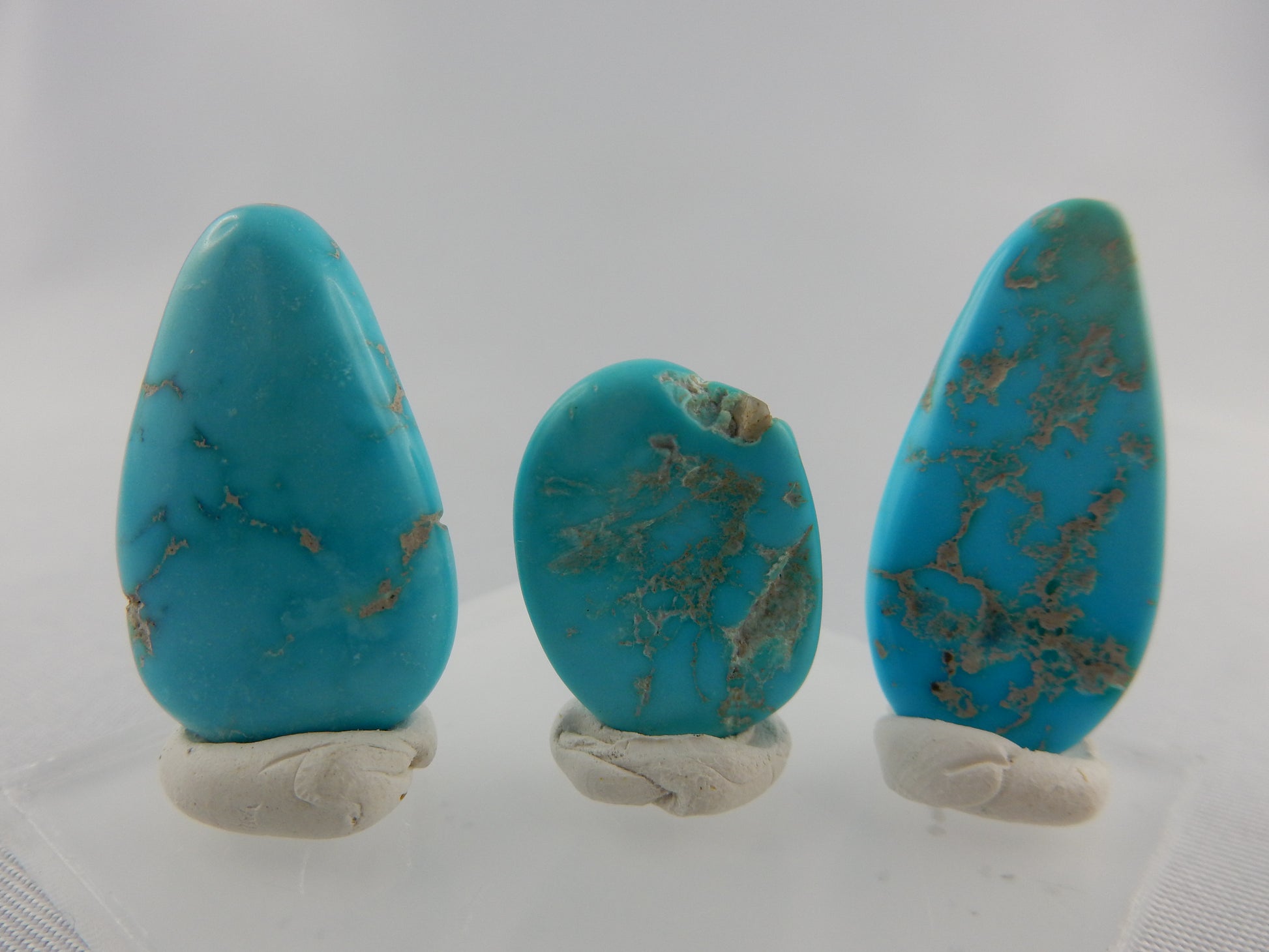 pretty matching classic "sky blue" sleeping beauty turquoise, mine is exhausted/closed many years ago