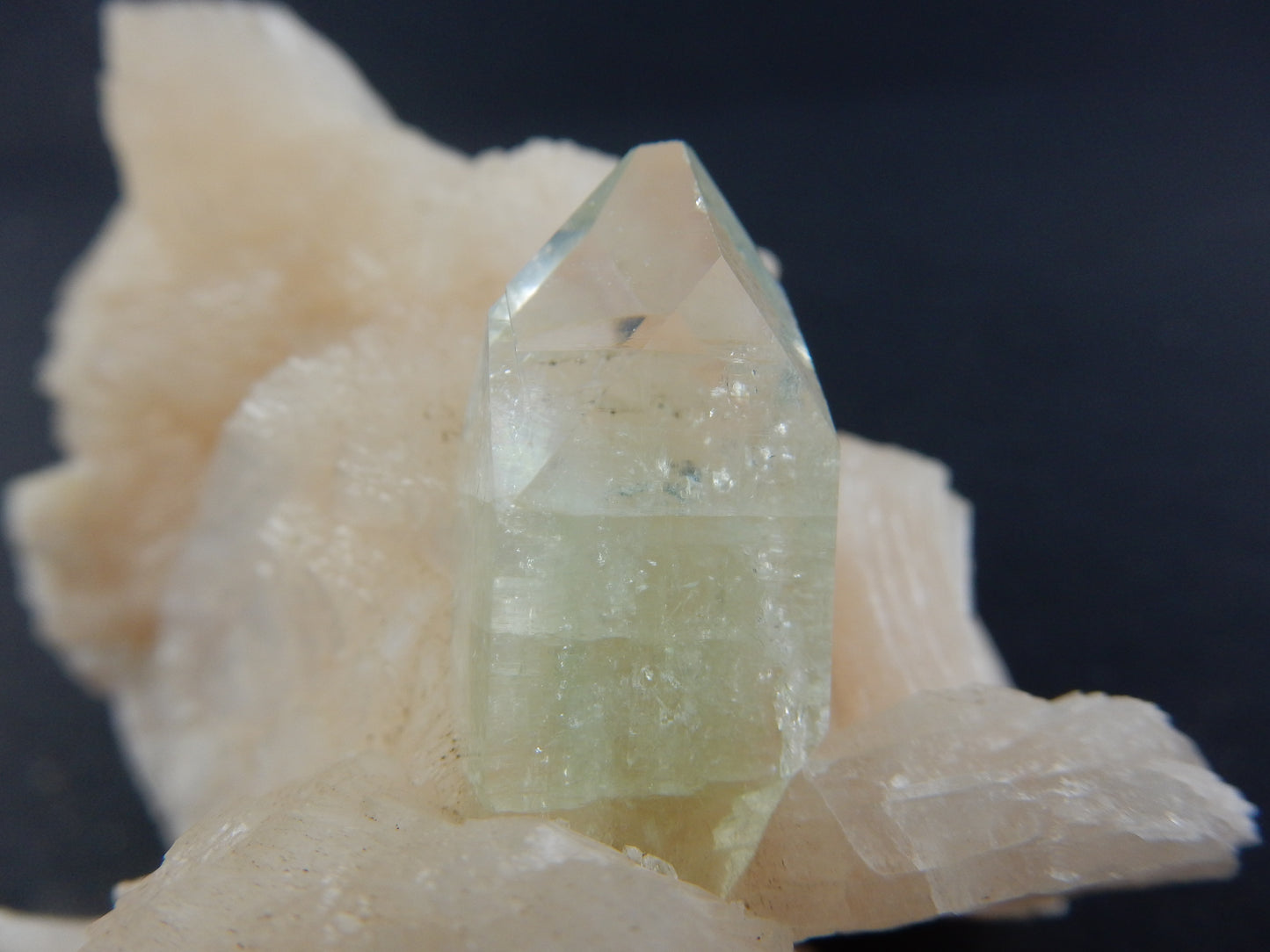 Apophyllite on Stilbite